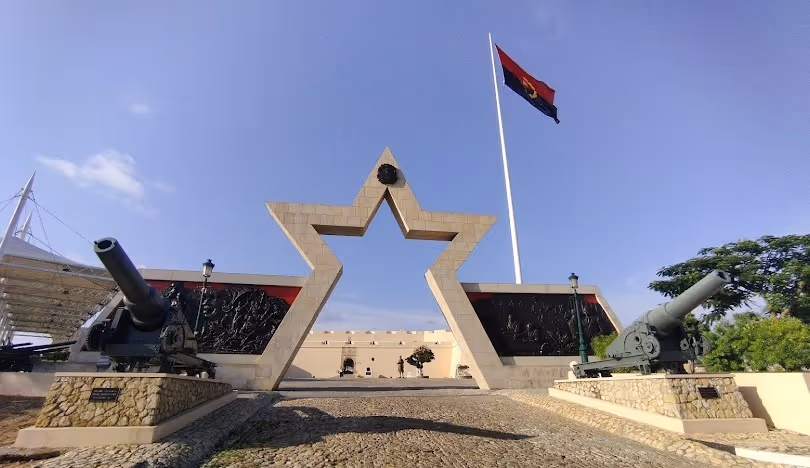 Angola leva cultura como motor de mudança à cimeira da UNESCO em Barcelona