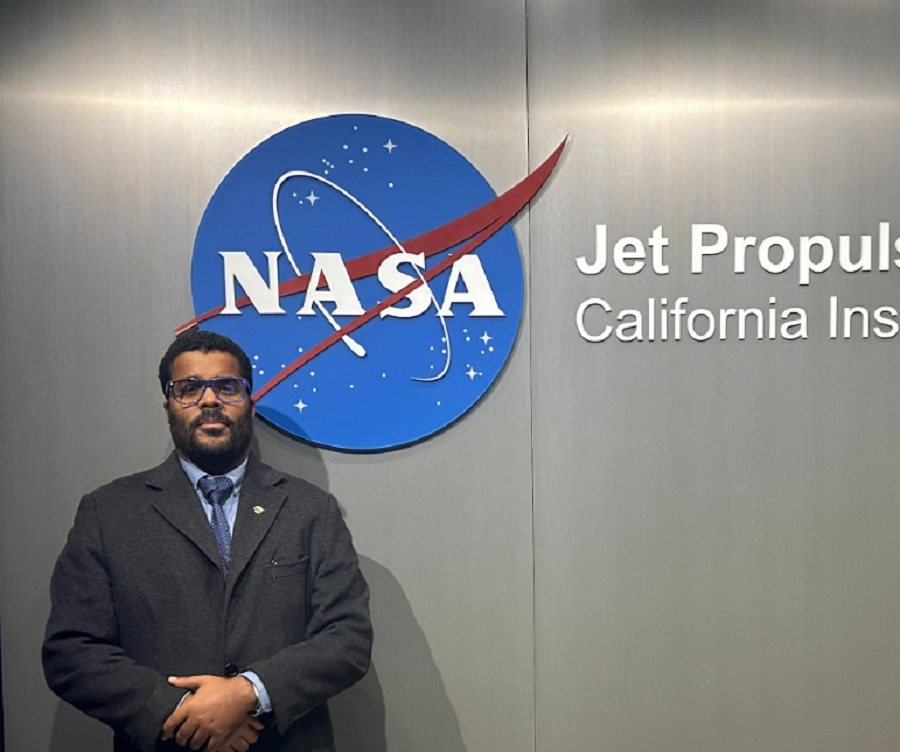 Engenheiro angolano Marco Romero recebe prémio global do PMI e coloca Angola no mapa da ciência espacial