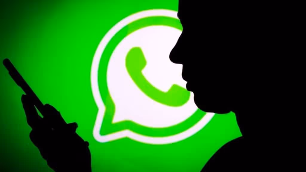 WhatsApp prepara avisos personalizados para reduzir suspensões e educar utilizadores