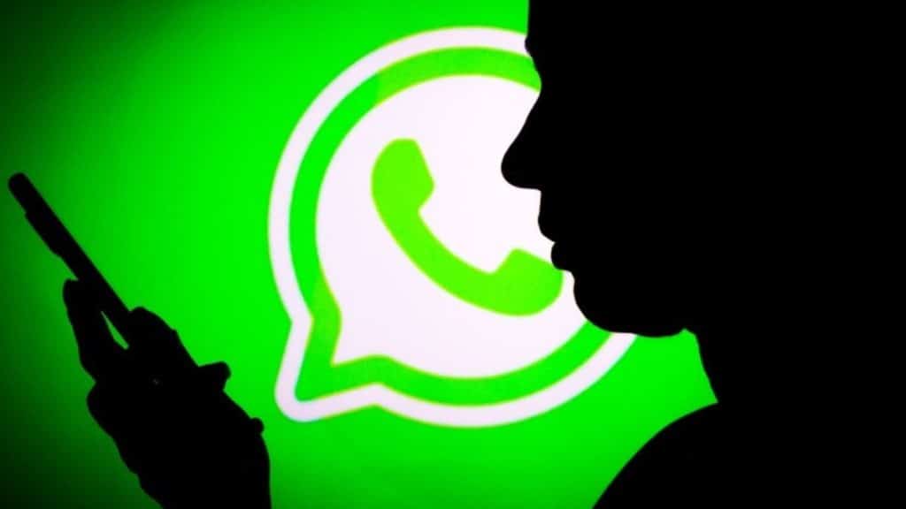 WhatsApp prepara avisos personalizados para reduzir suspensões e educar utilizadores