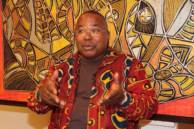 Álvaro Macieira leva a memória da terra à pintura contemporânea no Camões