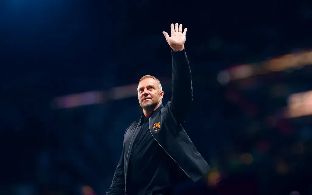 Hansi Flick critica arbitragem após derrota humilhante do Barcelona frente ao Atlético de Madrid: “O que mais posso dizer?”