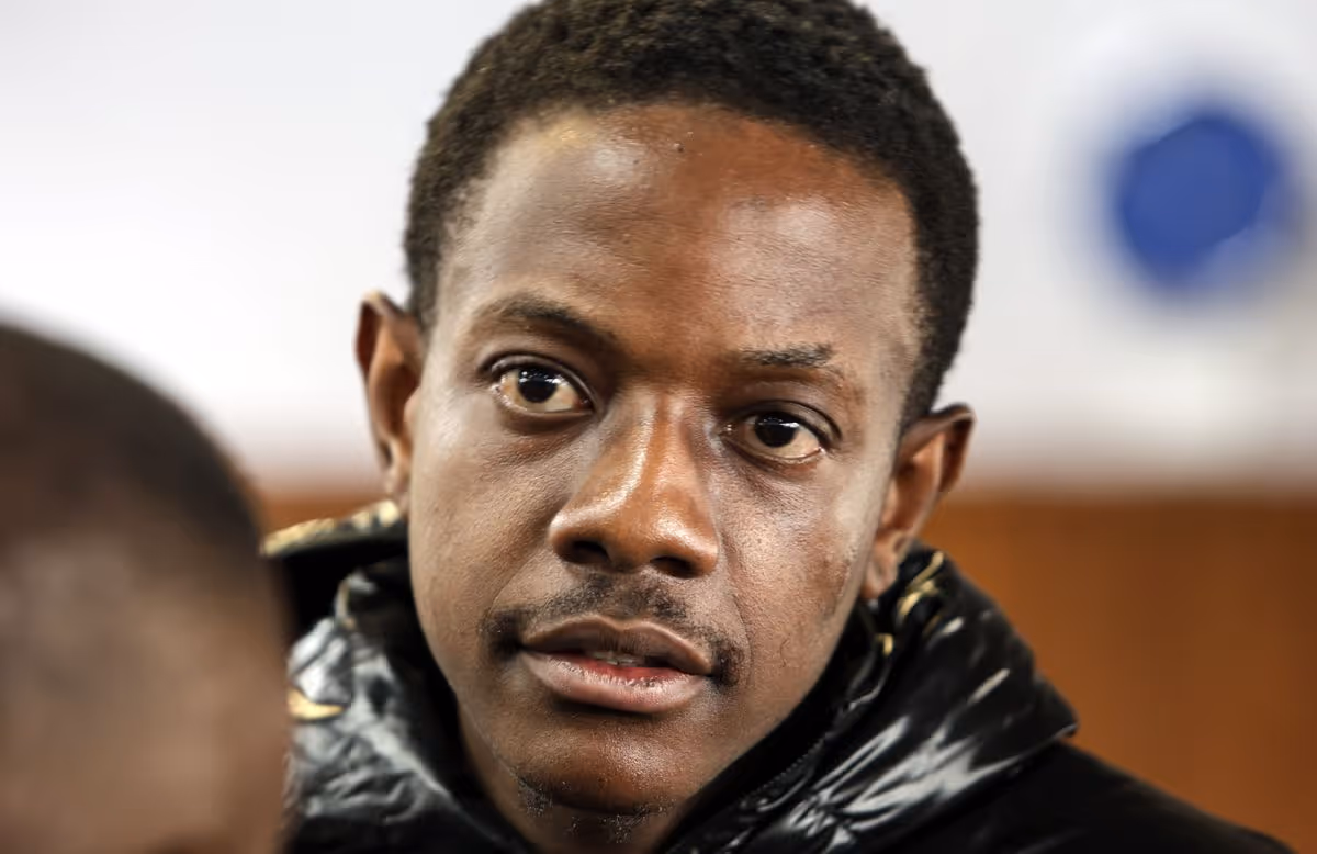 Filho de Robert Mugabe acusado de tentativa de homicídio após tiroteio em Joanesburgo