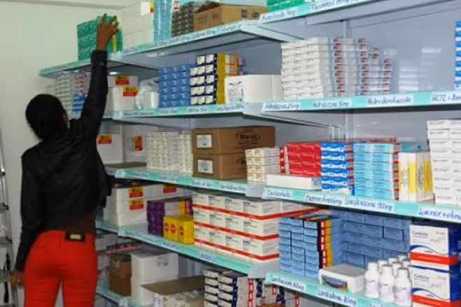 Presidente autoriza 4,5 mil milhões de kwanzas para reforço de medicamentos nos hospitais públicos