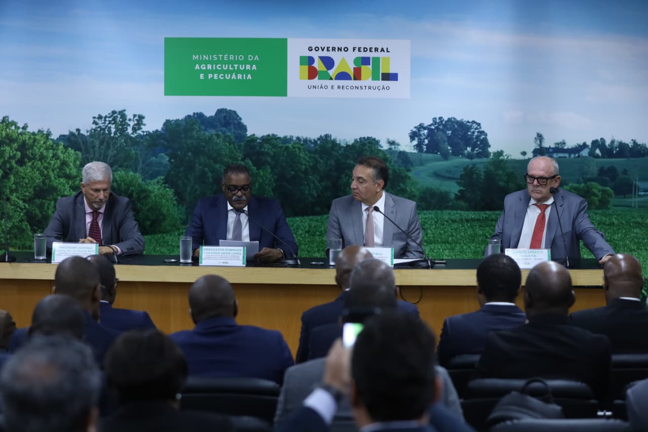 Angola e Brasil reforçam cooperação agrícola com novos financiamentos e tecnologia