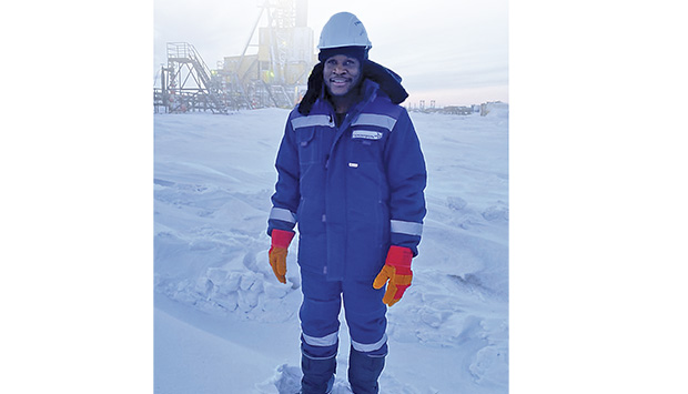 Jovem angolano brilha no sector petrolífero internacional e assume liderança em campos petrolíferos