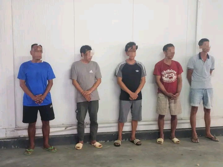 SIC detém cinco vietnamitas por pesca ilegal na costa de Cabo Ledo