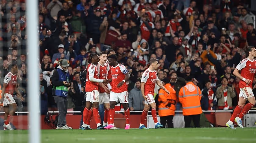Vinte anos depois, o Arsenal volta a sonhar com a Europa