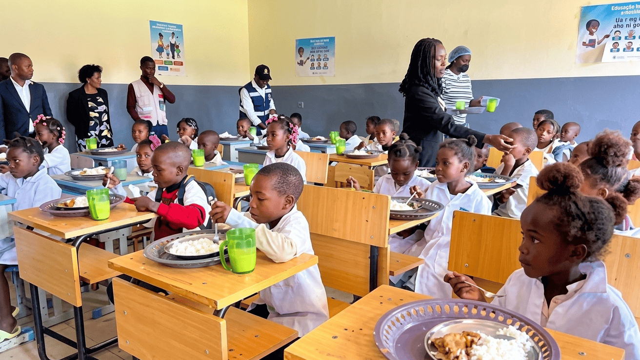 Programa Nacional de Alimentação Escolar beneficia três milhões de alunos e reforça combate à fome 