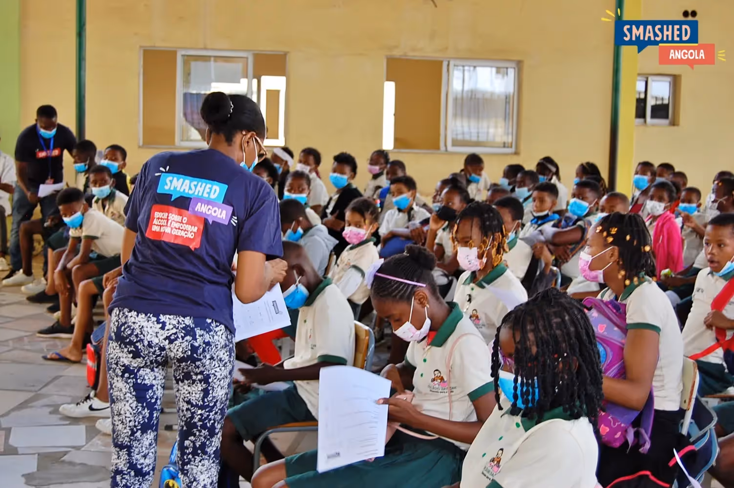 Projecto internacional realiza sessão nas escolas de Luanda para reforçar o combate ao consumo precoce de álcool entre jovens