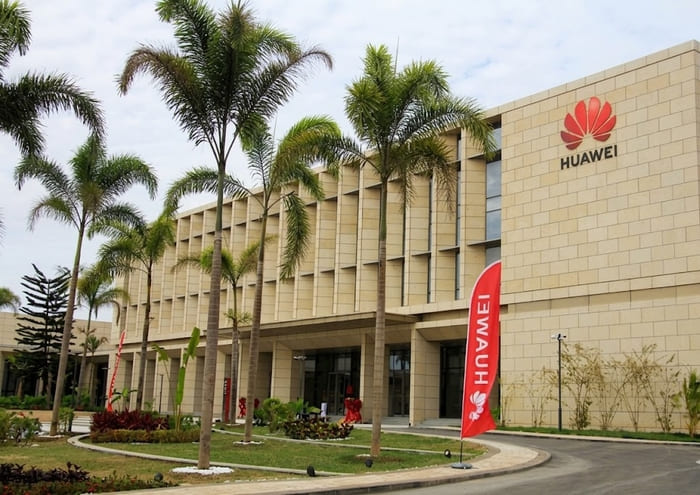 Governo e especialistas discutem futuro digital do país no Angola Huawei Day 2026