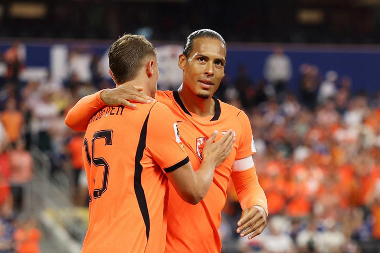 Van Dijk critica pausas para hidratação no Mundial 2026