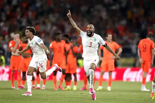 Marrocos bate a Holanda, continua invicto e marca encontro com o Canadá