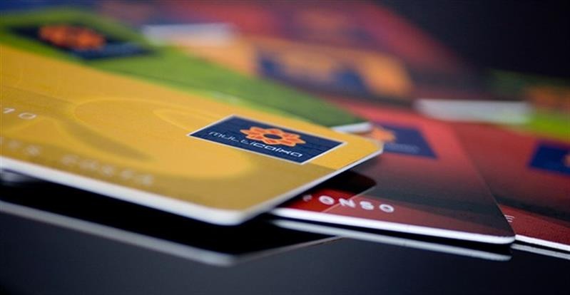 Primeiro cartão Visa-Multicaixa é lançado em Angola