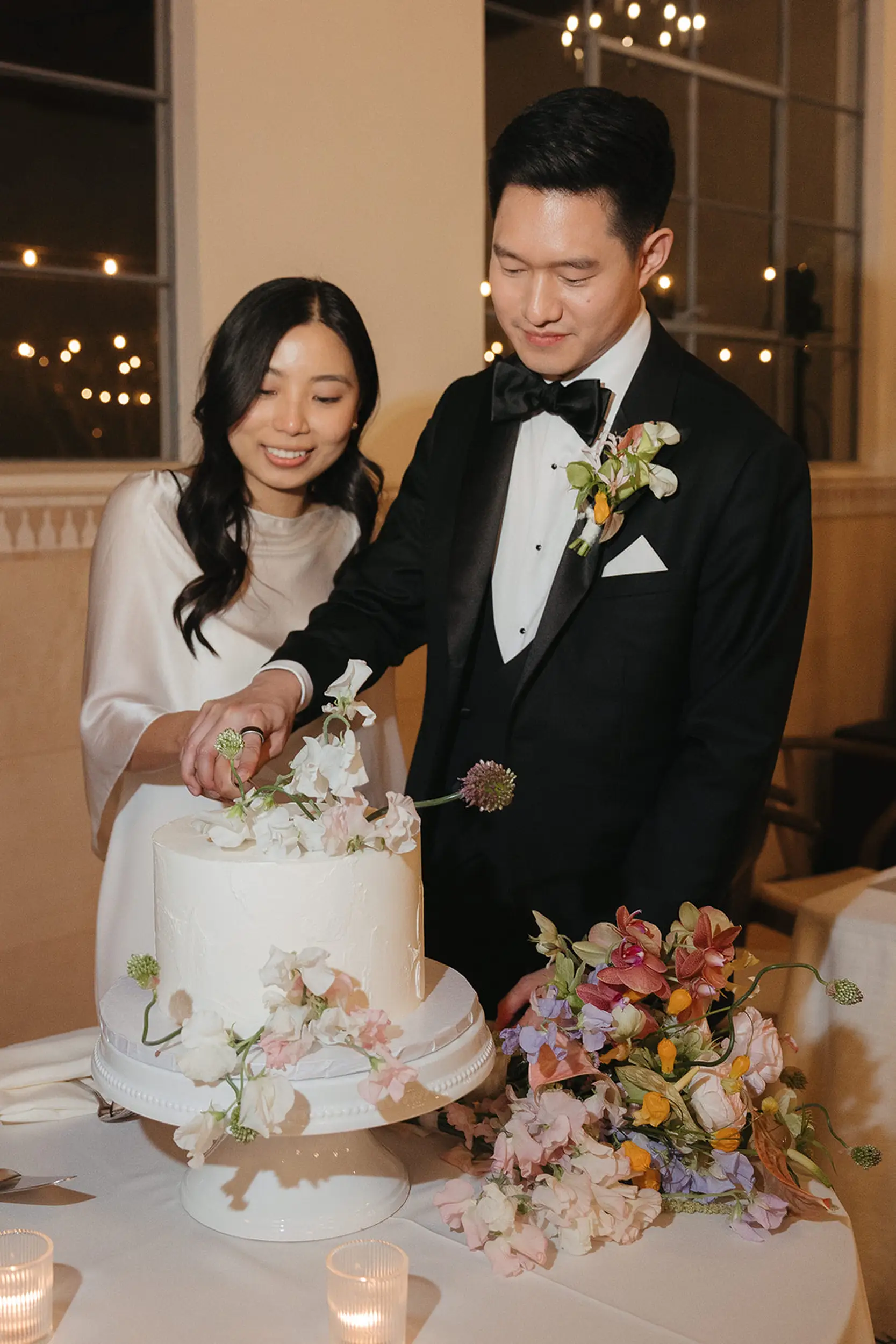 Wedding cake cutting.