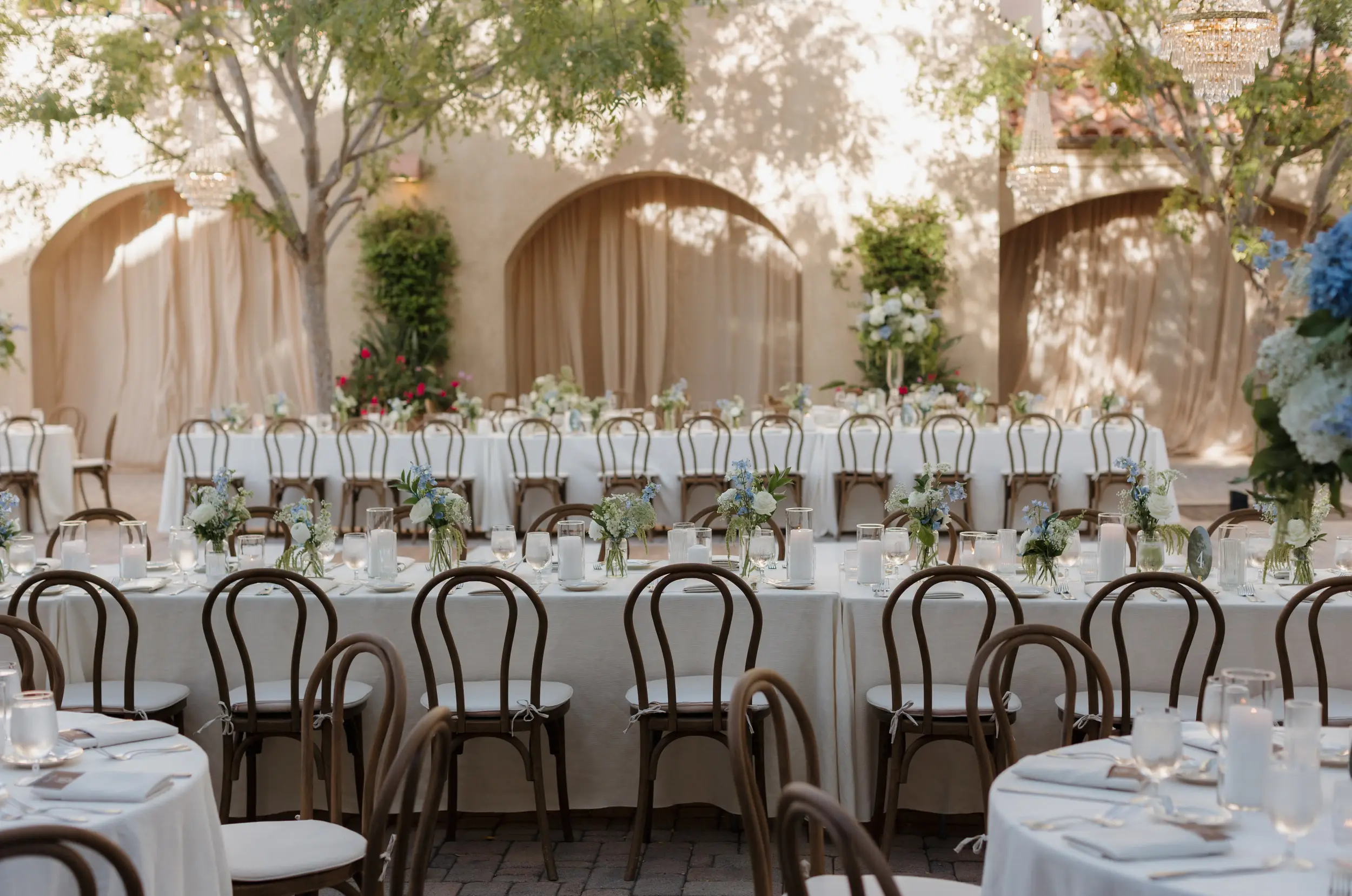 Summer wedding at Serra Plaza.