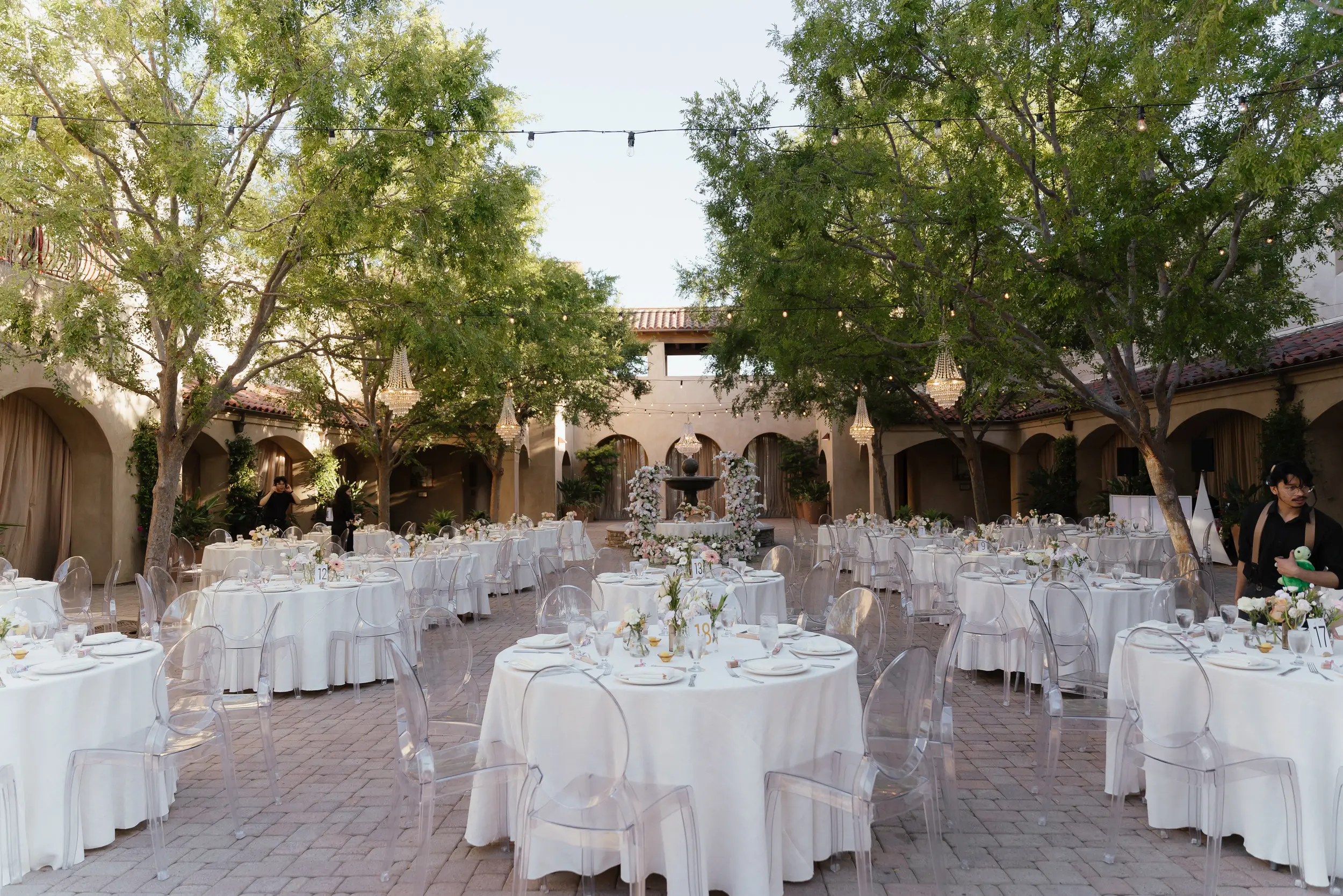 Pink and peach summer wedding at Serra Plaza.
