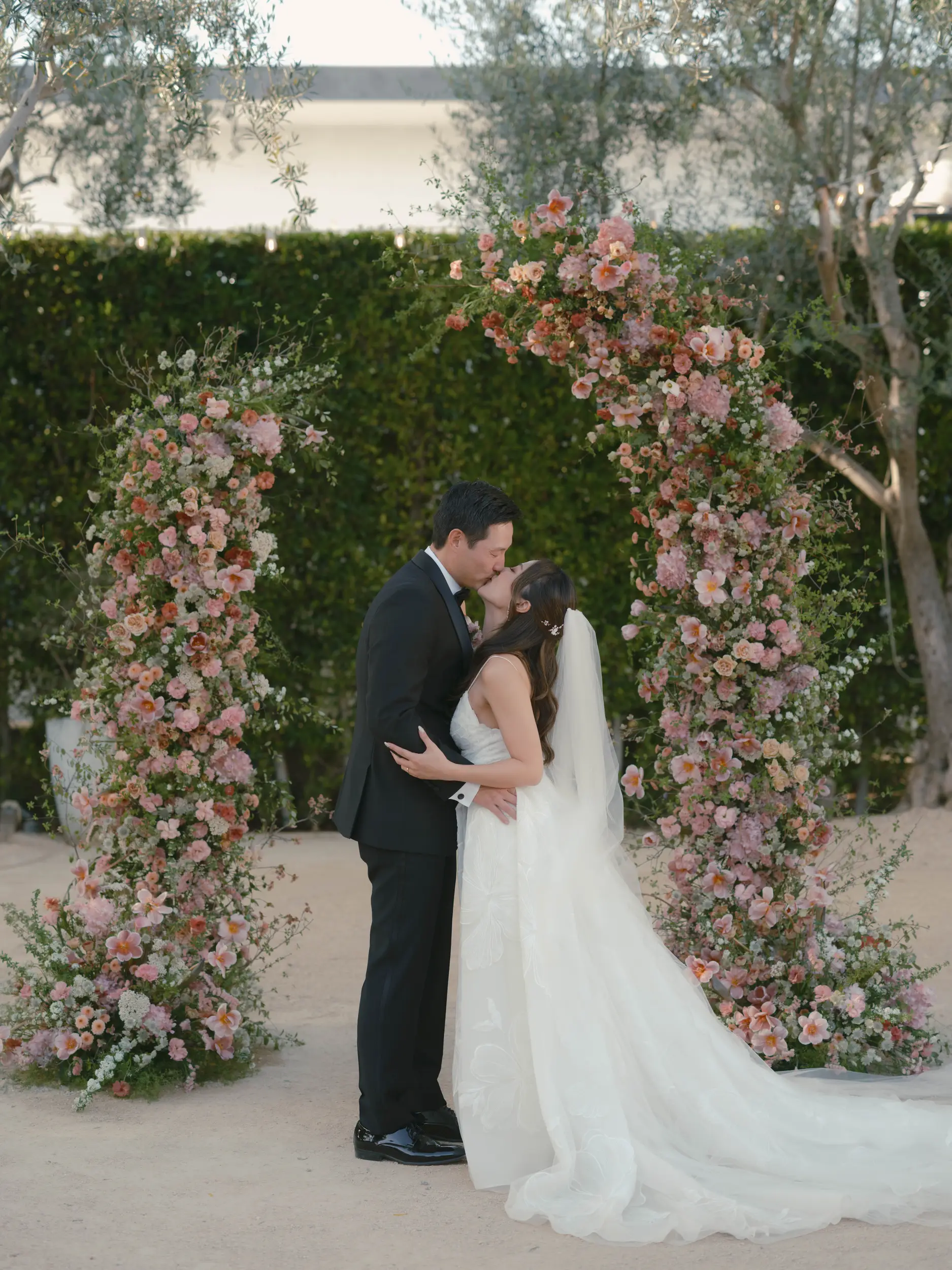 outdoor spring wedding in Southern California