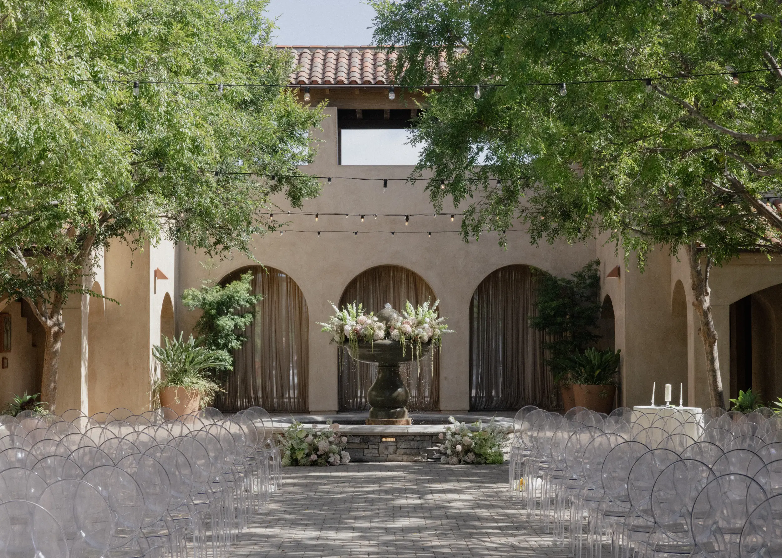 Outdoor garden wedding.