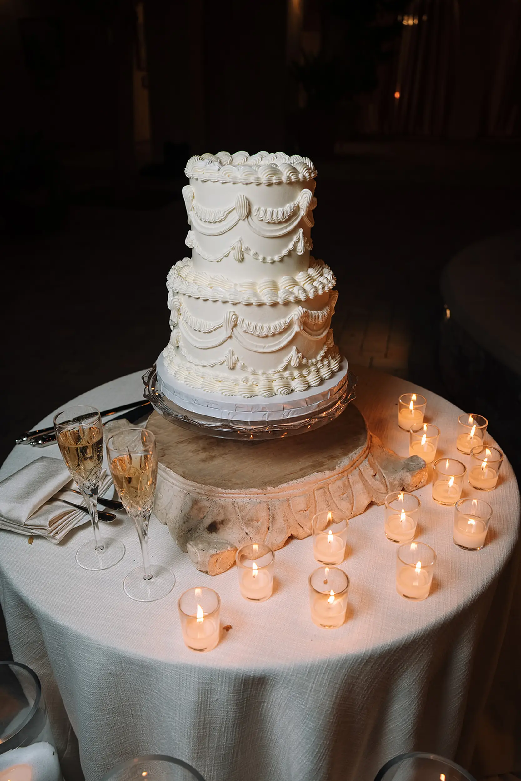 Outdoor summer wedding at Serra Plaza in San Juan Capistrano.