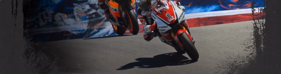 superbike races at Mazda Raceway