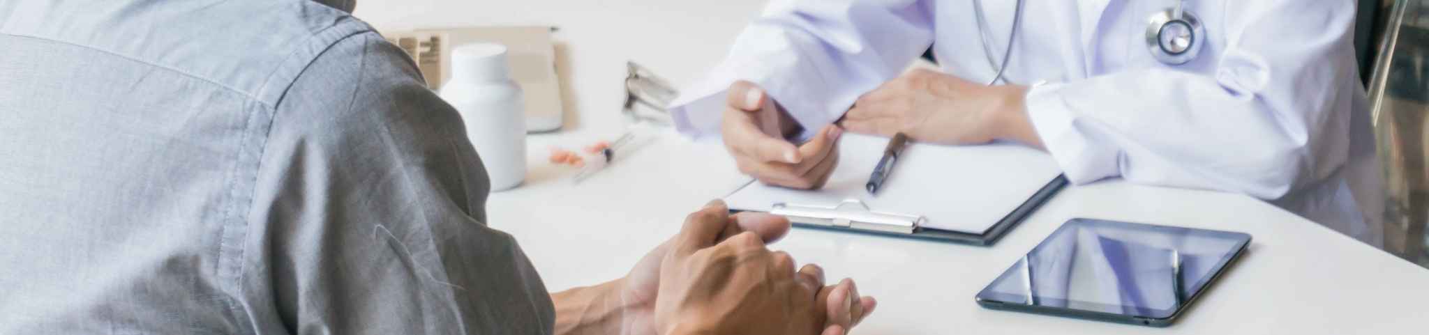 Cómo controlar los pagos de tu centro médico