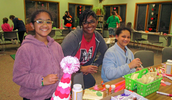 Zoo Rental With Tent