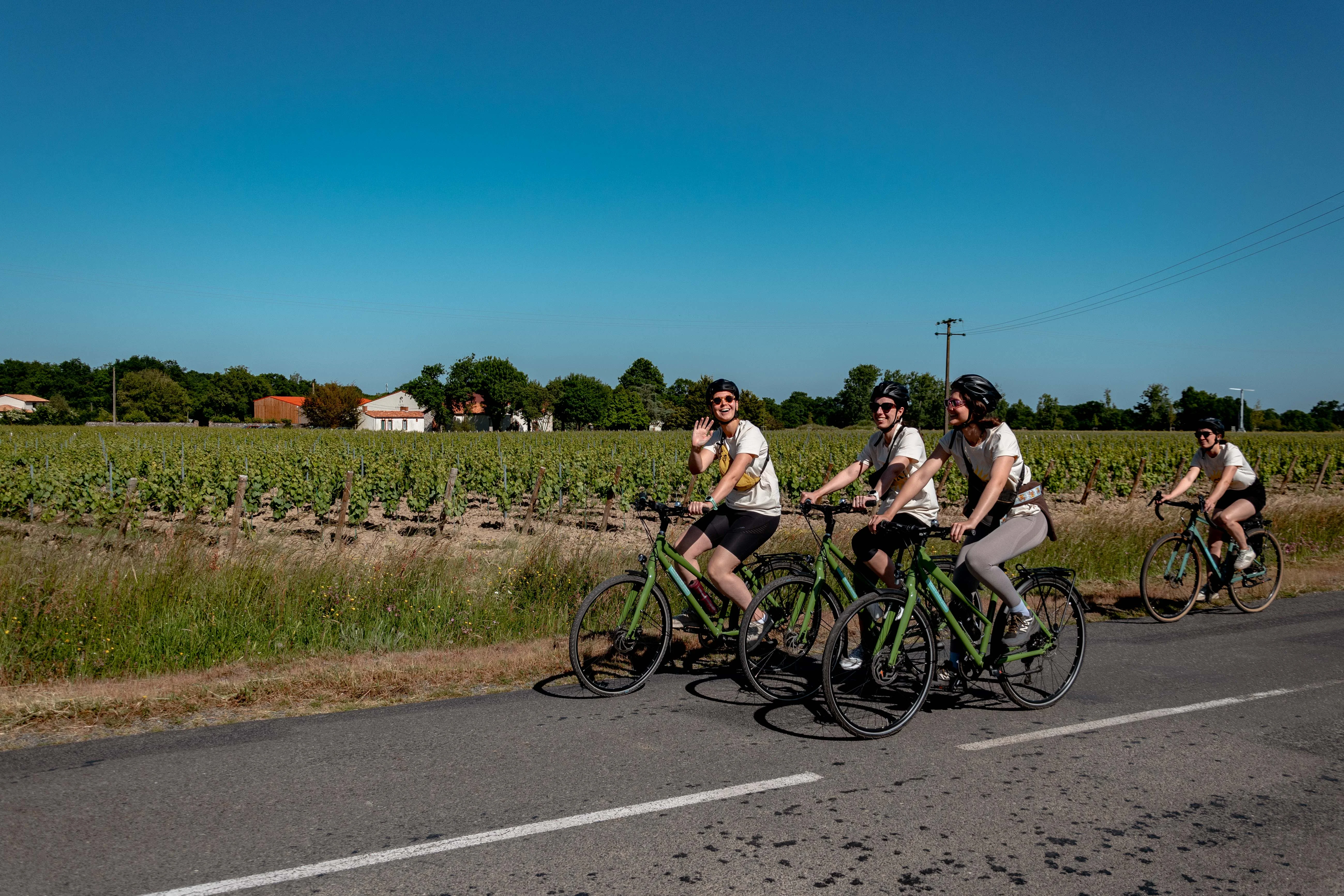 location de vélos pour voyager autour de Nantes, voyage fun et décontracté