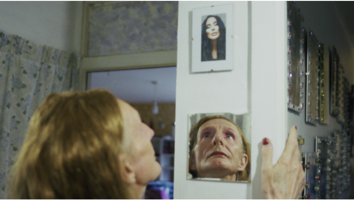 Still from GiF film