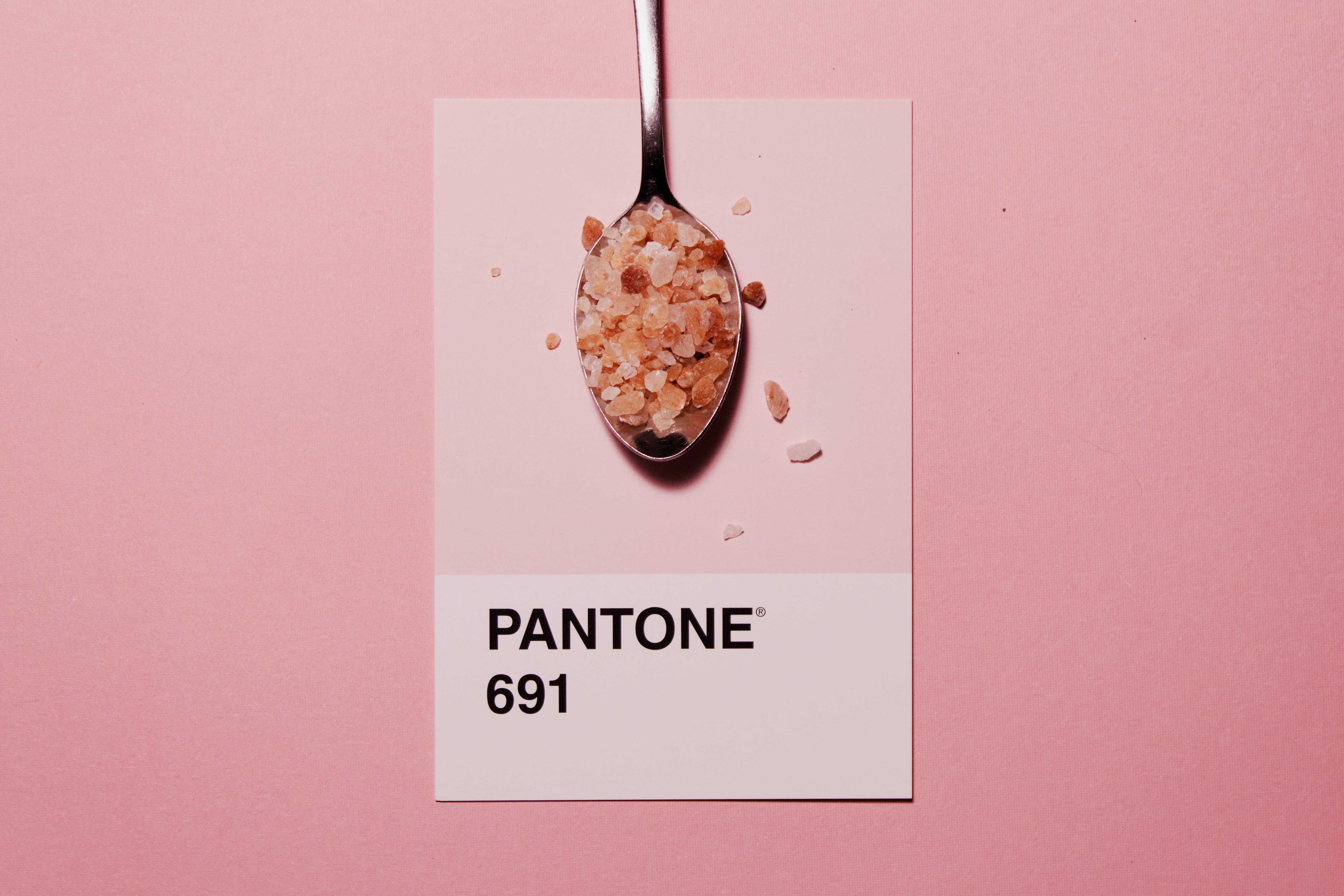 Pantone 691 color image