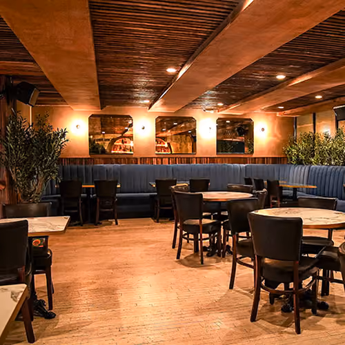 Private Dining Room at Essex Steakhouse with Christmas Brunch and Dinner Decorations