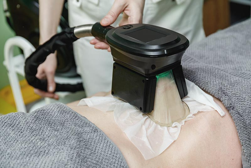Understanding Fat Reduction Treatment Options Between VASER Lipo And Fat Freezing