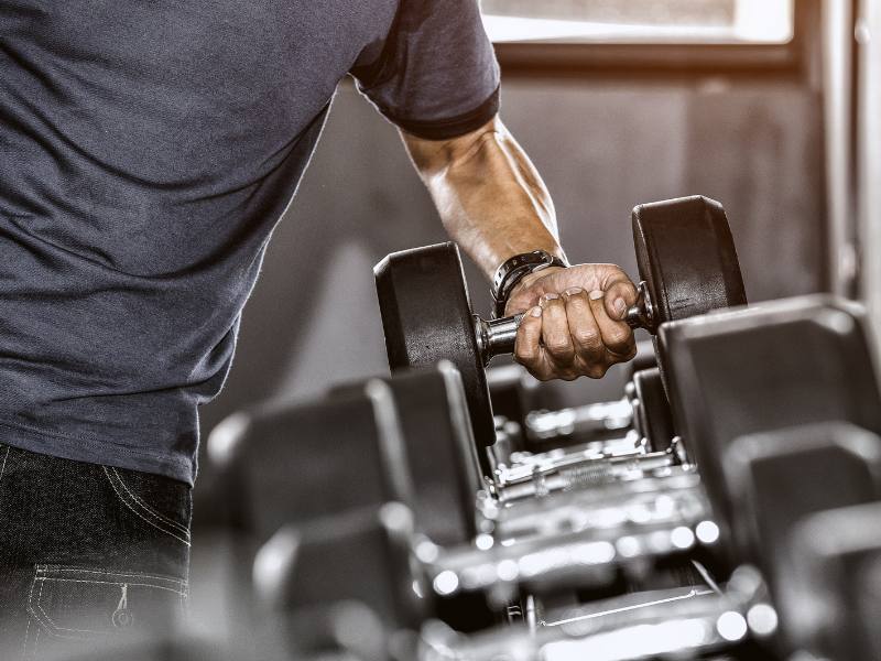 How to Prevent Injuries During Your Fitness Routine - Tips from Doctor