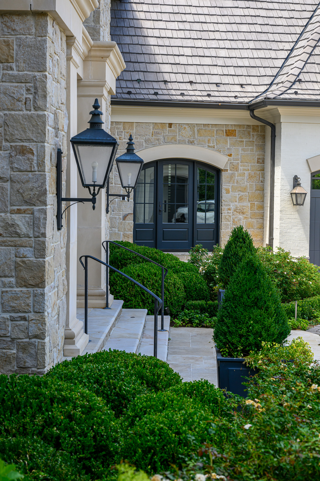 Luxe Poolside Garden