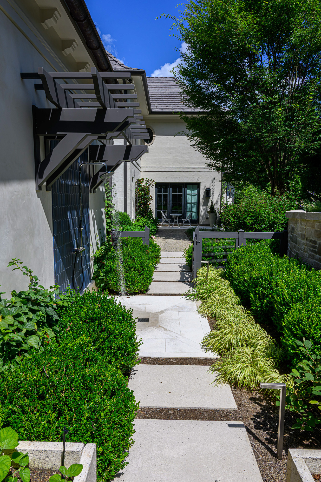 Luxe Poolside Garden