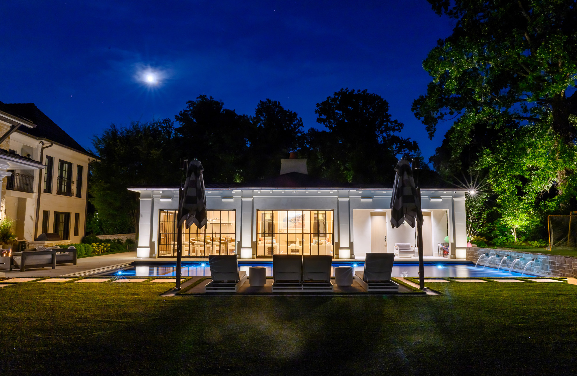 Luxe Poolside Garden
