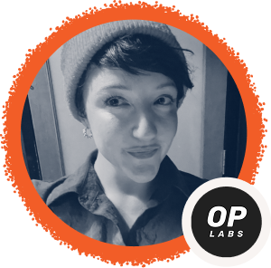 headshot for Holly Ellis