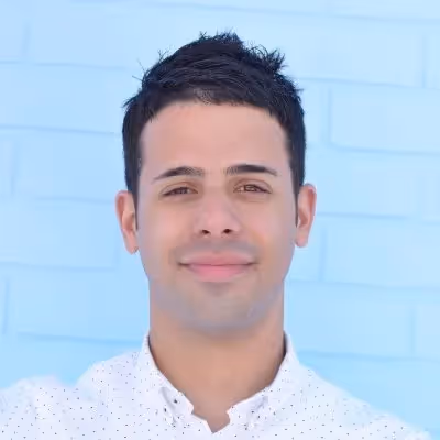 Tyler Medina headshot