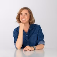 kate towsey headshot