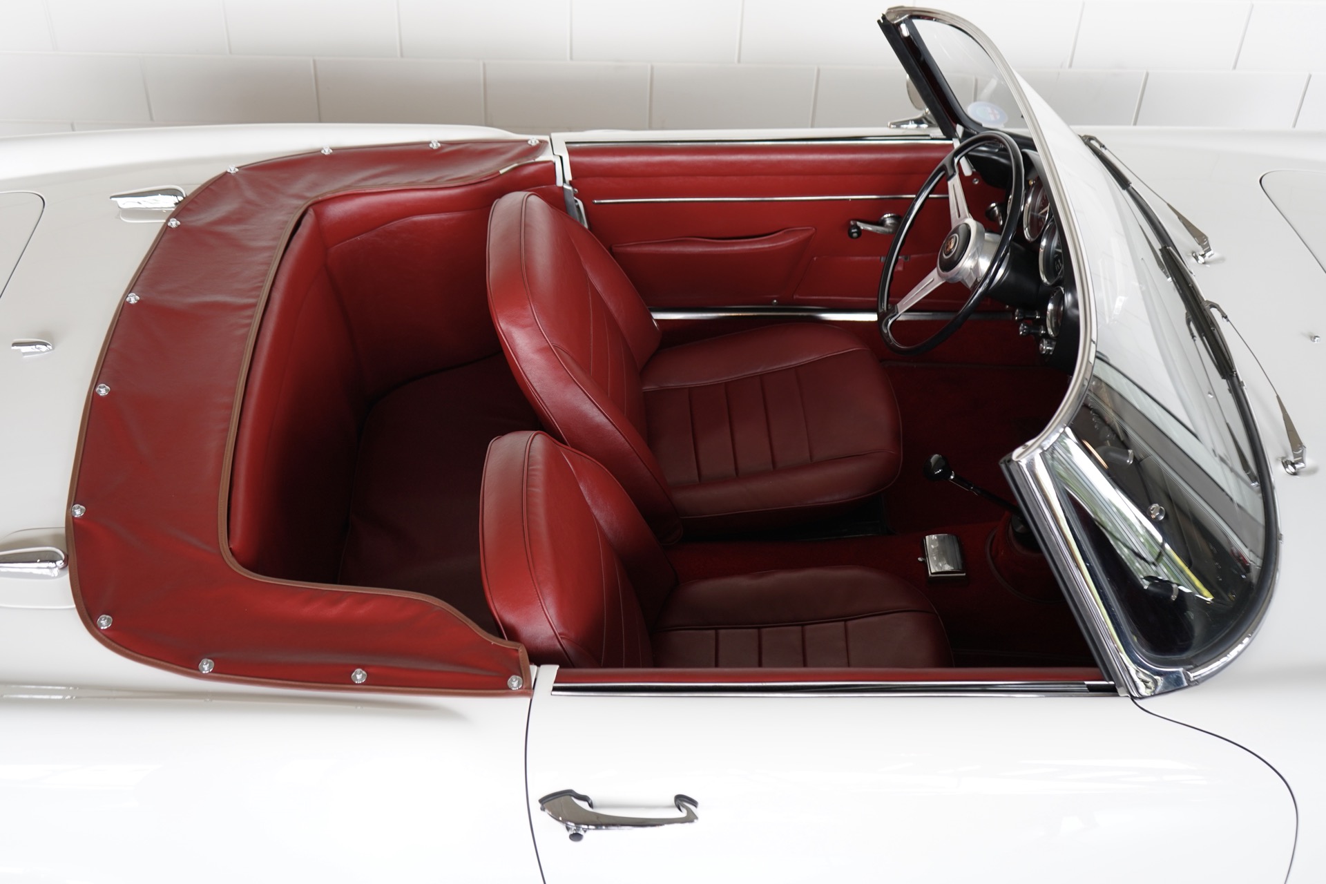 ALFA SPIDER 2000 TOURING