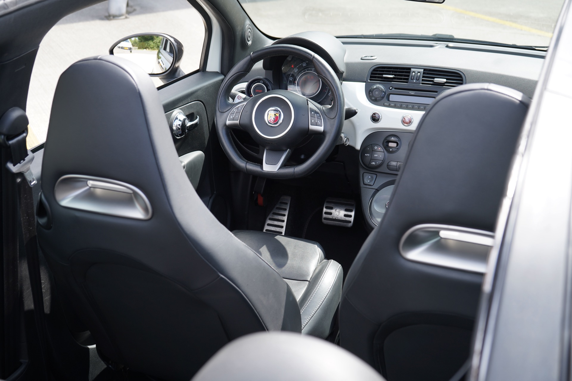 ABARTH 500 C TURBO ESSEESSE CABRIOLET