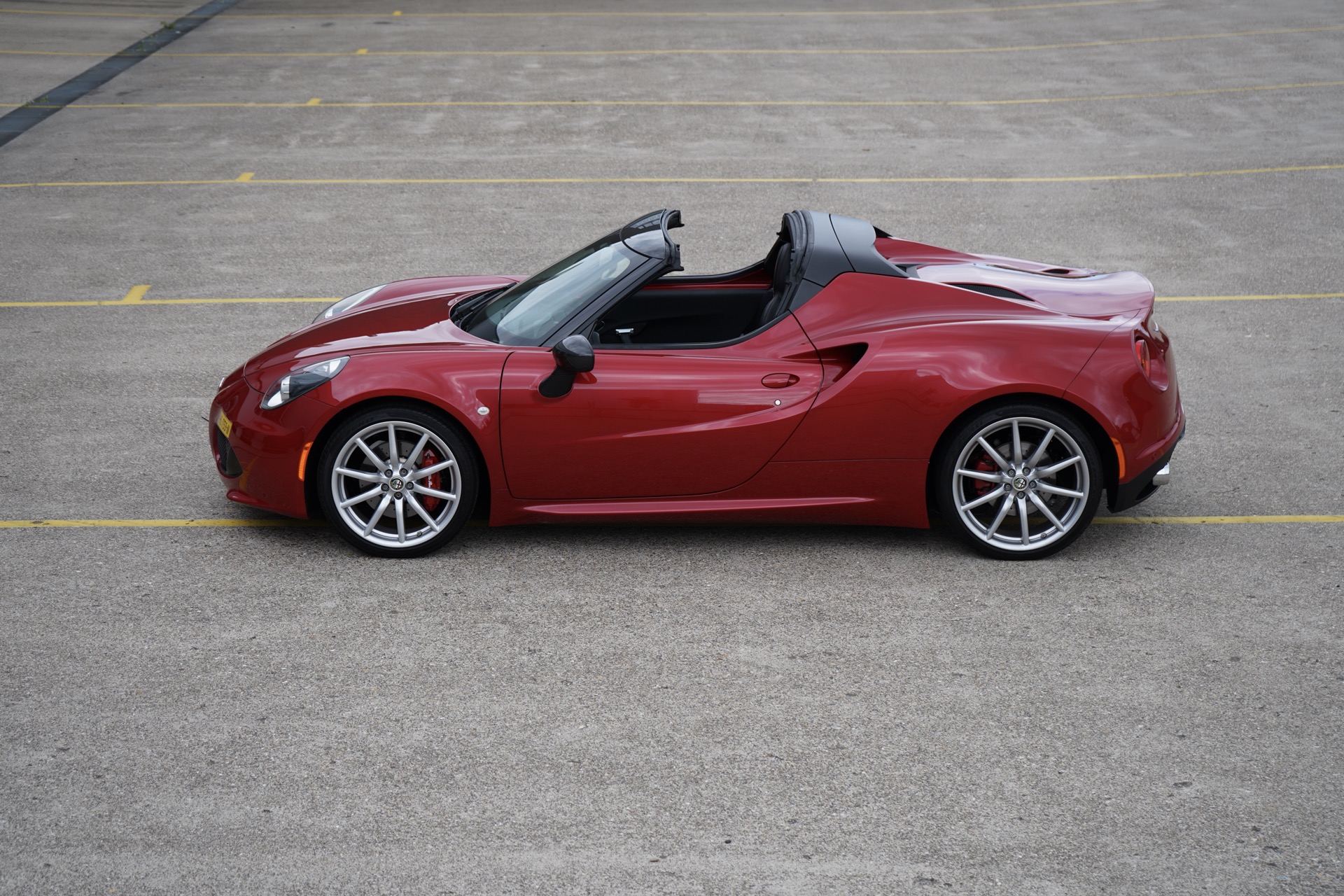 ALFA 4C SPIDER 1750 TBI 