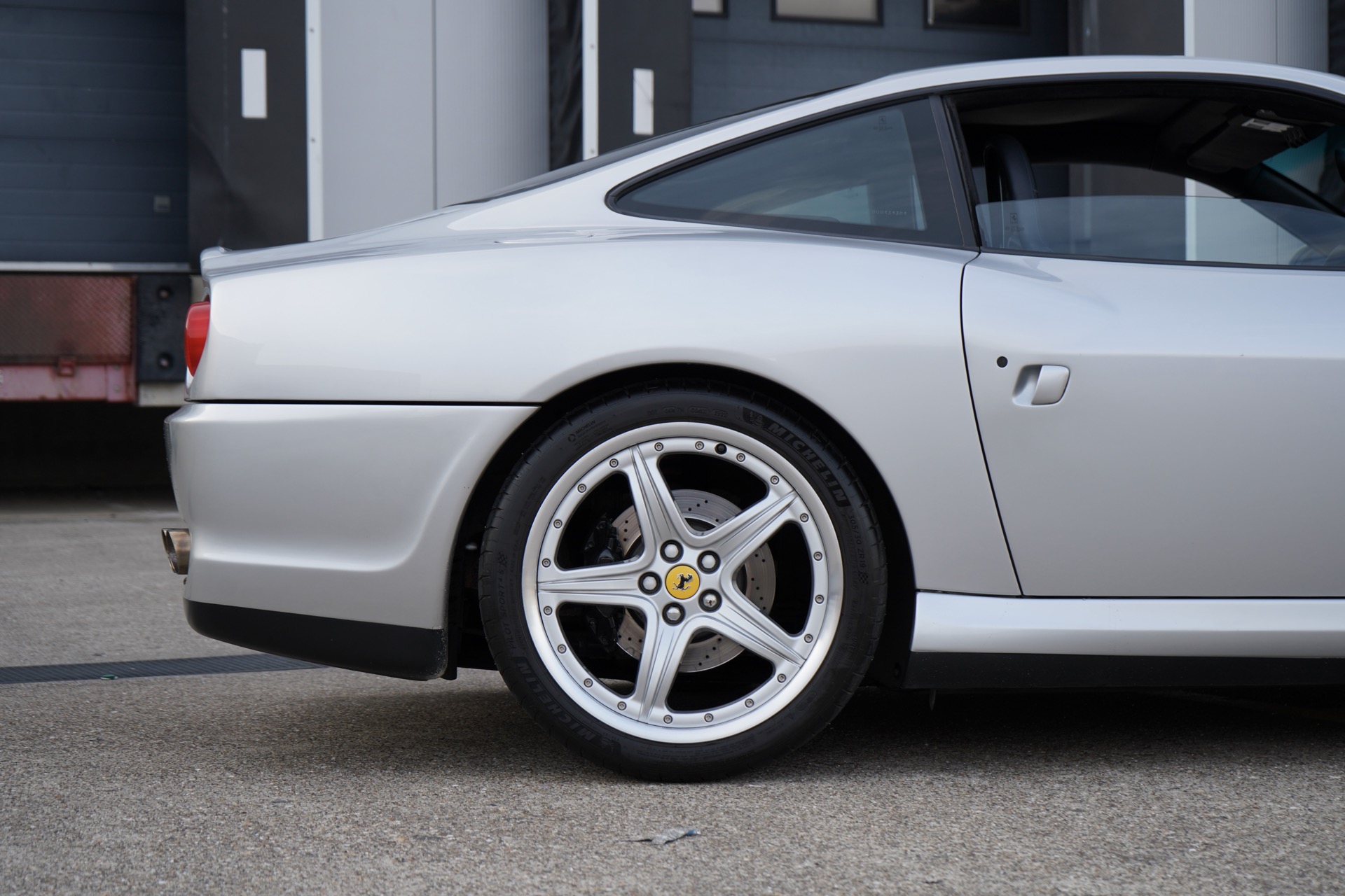 FERRARI MARANELLO 575M