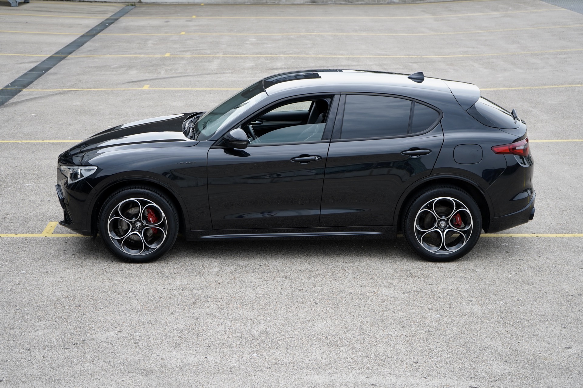 ALFA STELVIO 2.0 T AWD VELOCE Q4 2021