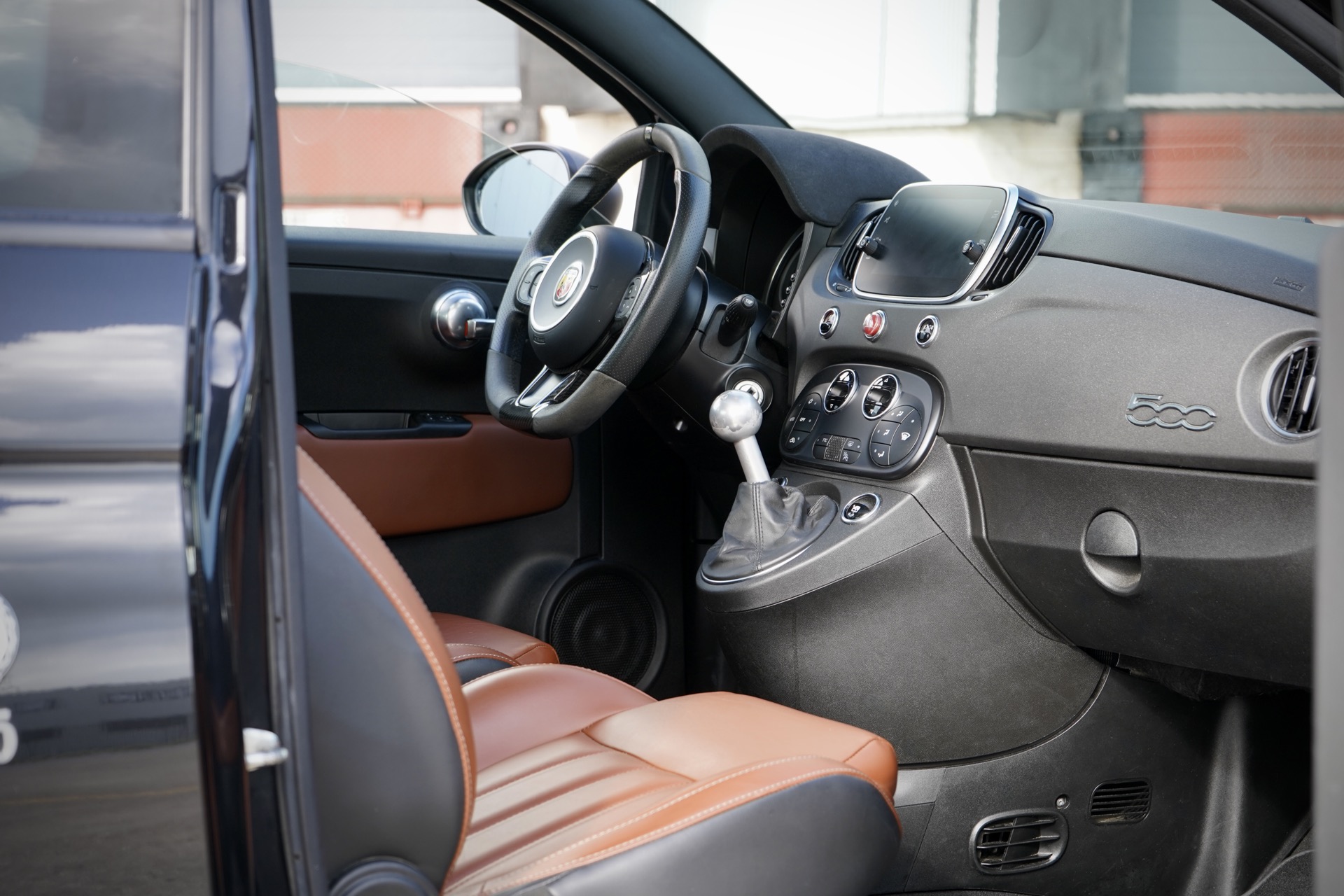 ABARTH 595 COMPETIZIONE SKYWINDOW