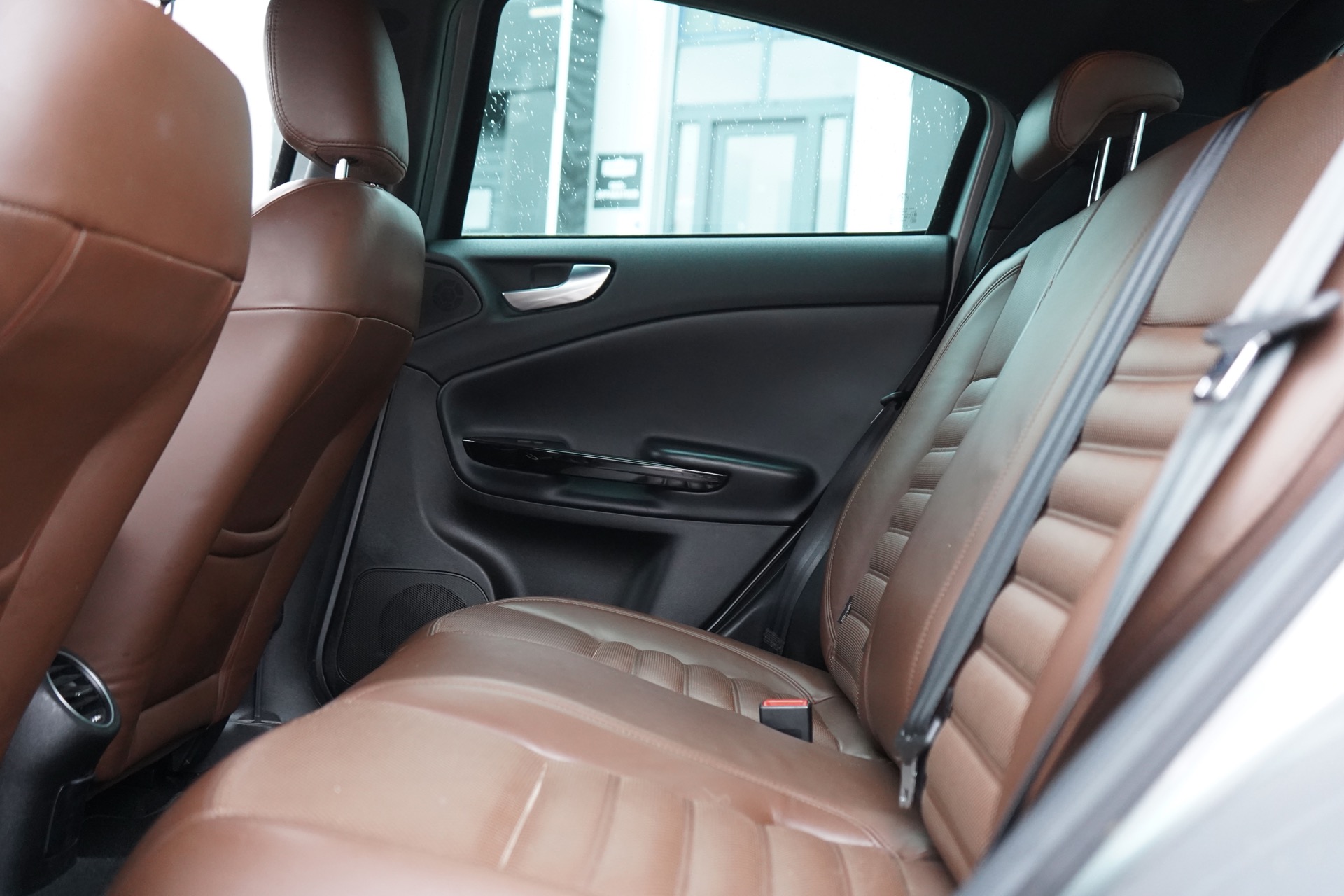 ALFA GIULIETTA 1750 TBI QUADRIFOGLIO VERDE MASERATI EDITION