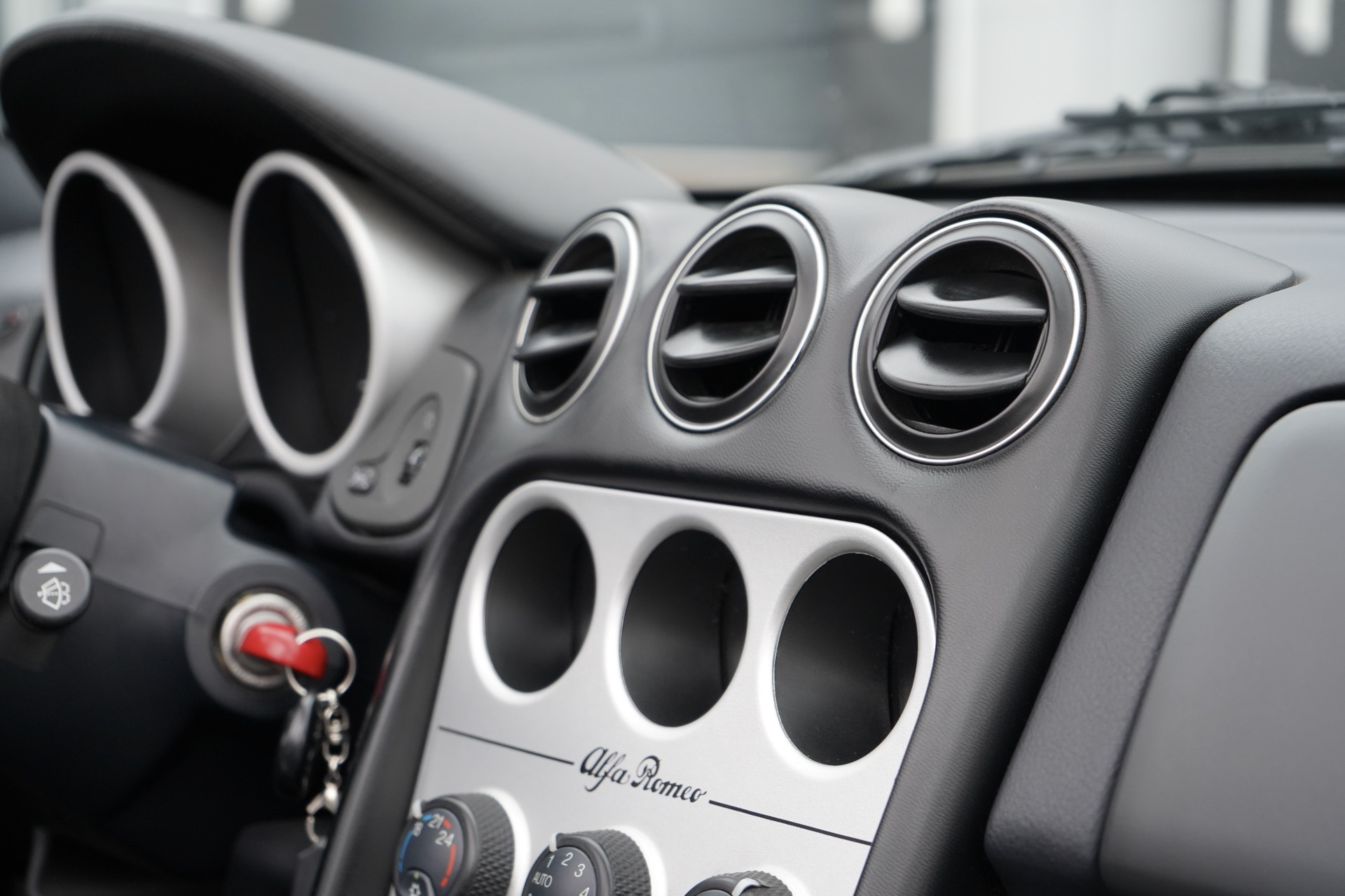 ALFA SPIDER 3.0 V6 12V L