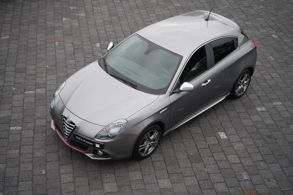 ALFA GIULIETTA 1.4 TURBO DISTINCTIVE