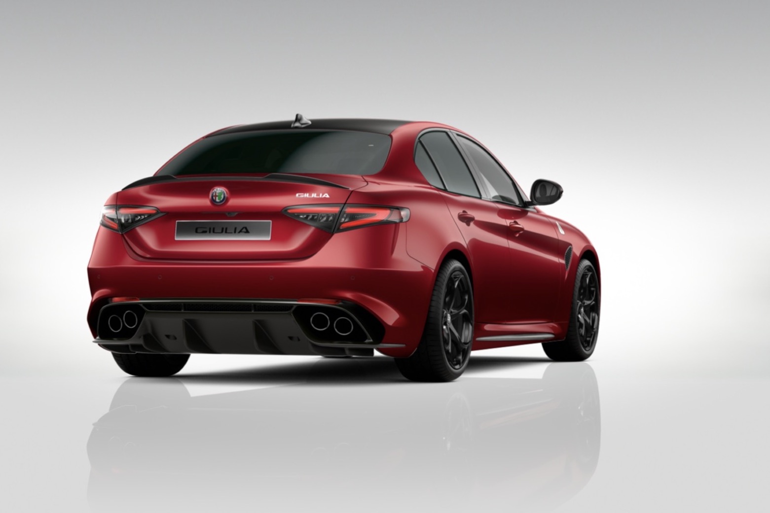 ALFA GIULIA 2.9 V6 QUADRIFOGLIO ROSSO ETNA NEW
