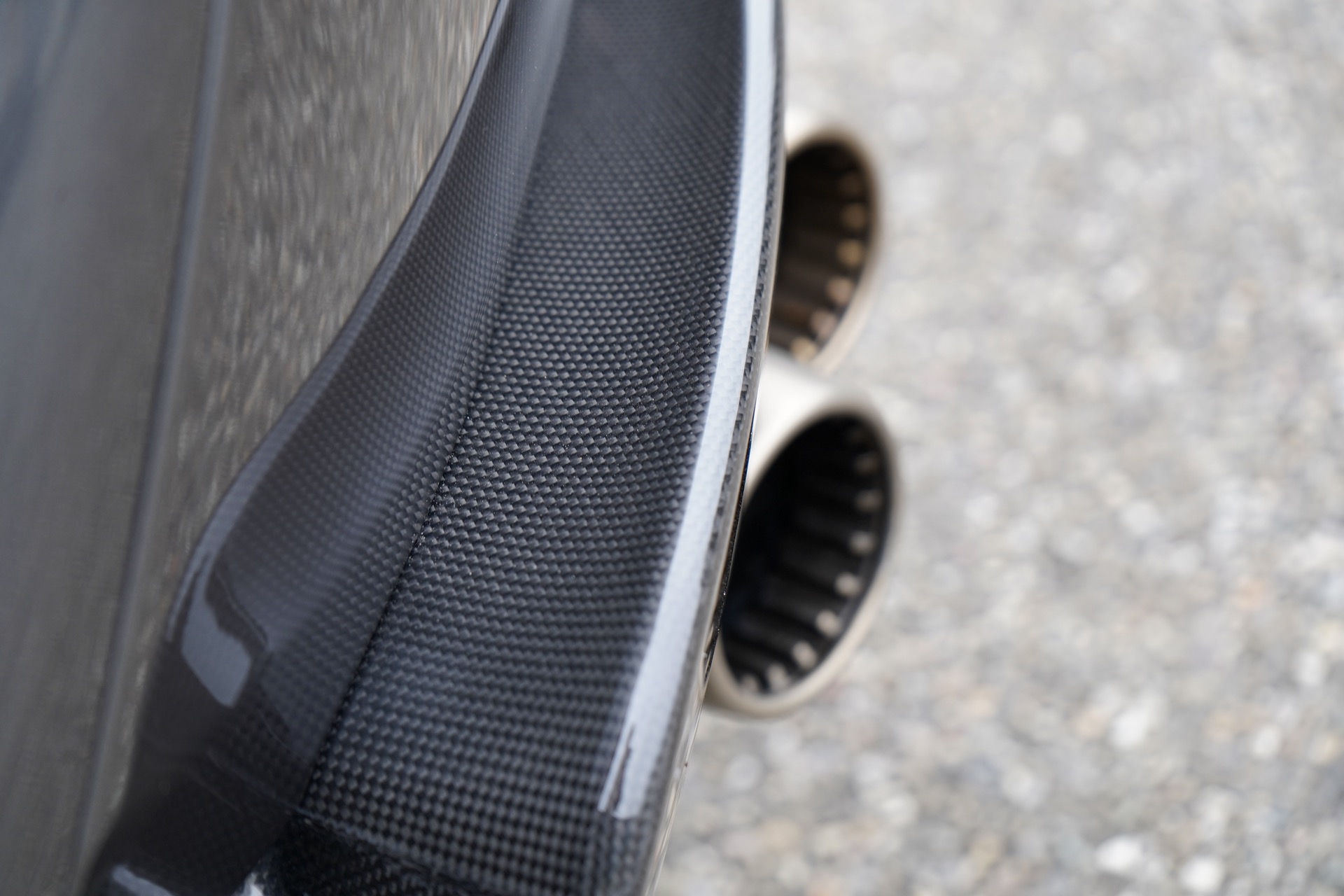 FERRARI ROMA 3.9 V8 HELE